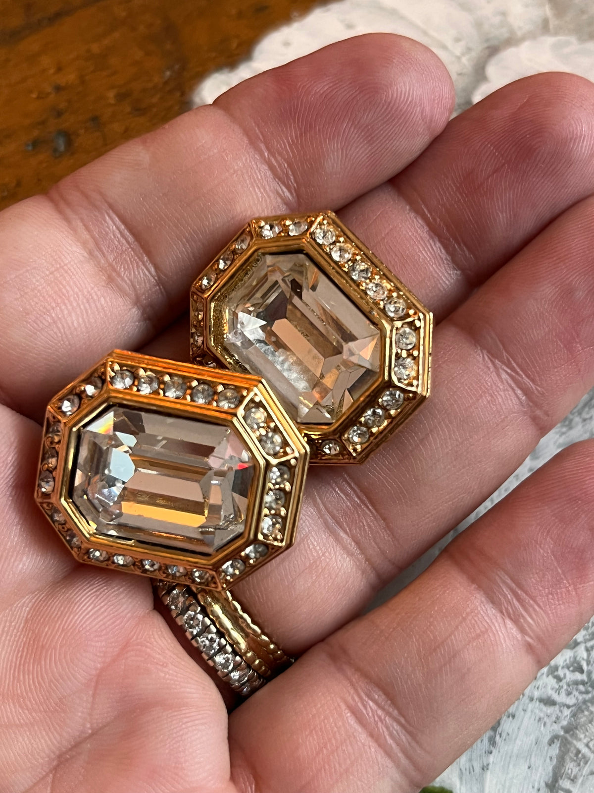 Orecchini vintage color oro con strass cristallo