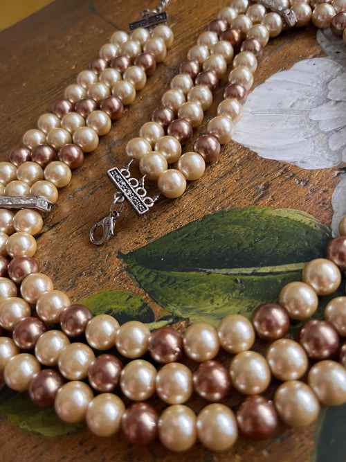 Collana vintage a 3 fili con perle color champagne in due toni con strass