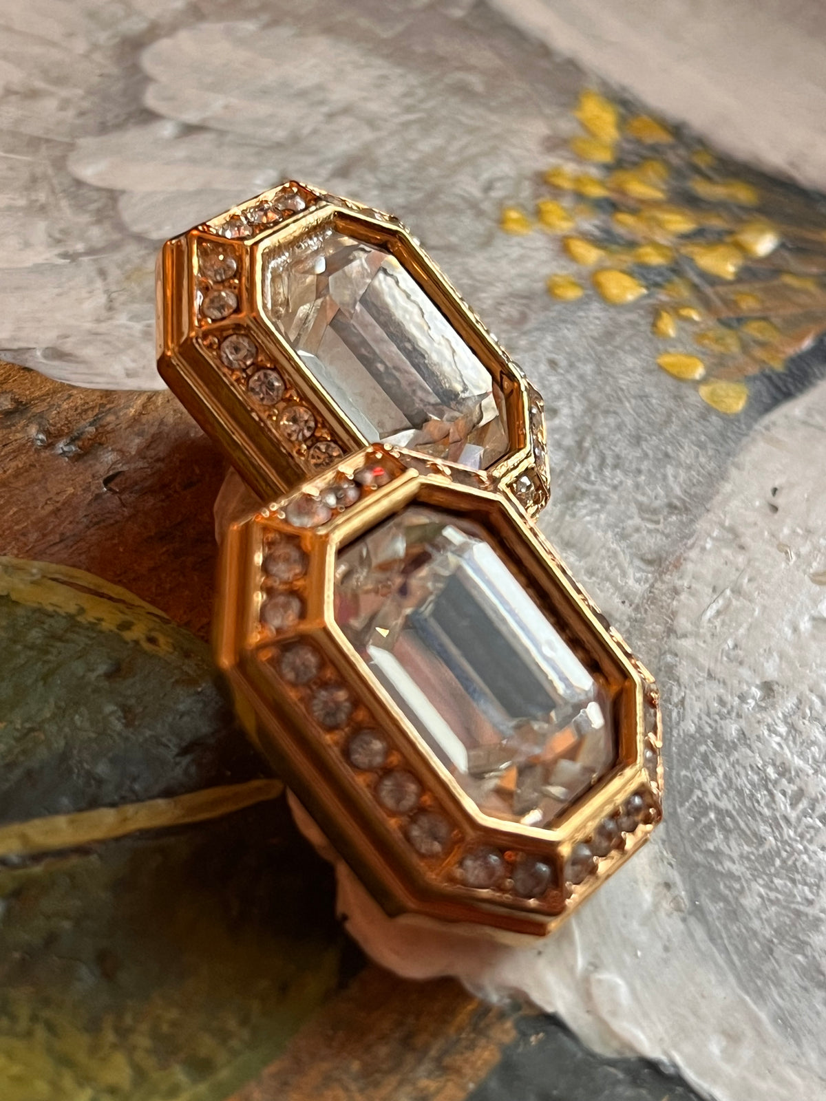 Orecchini vintage color oro con strass cristallo
