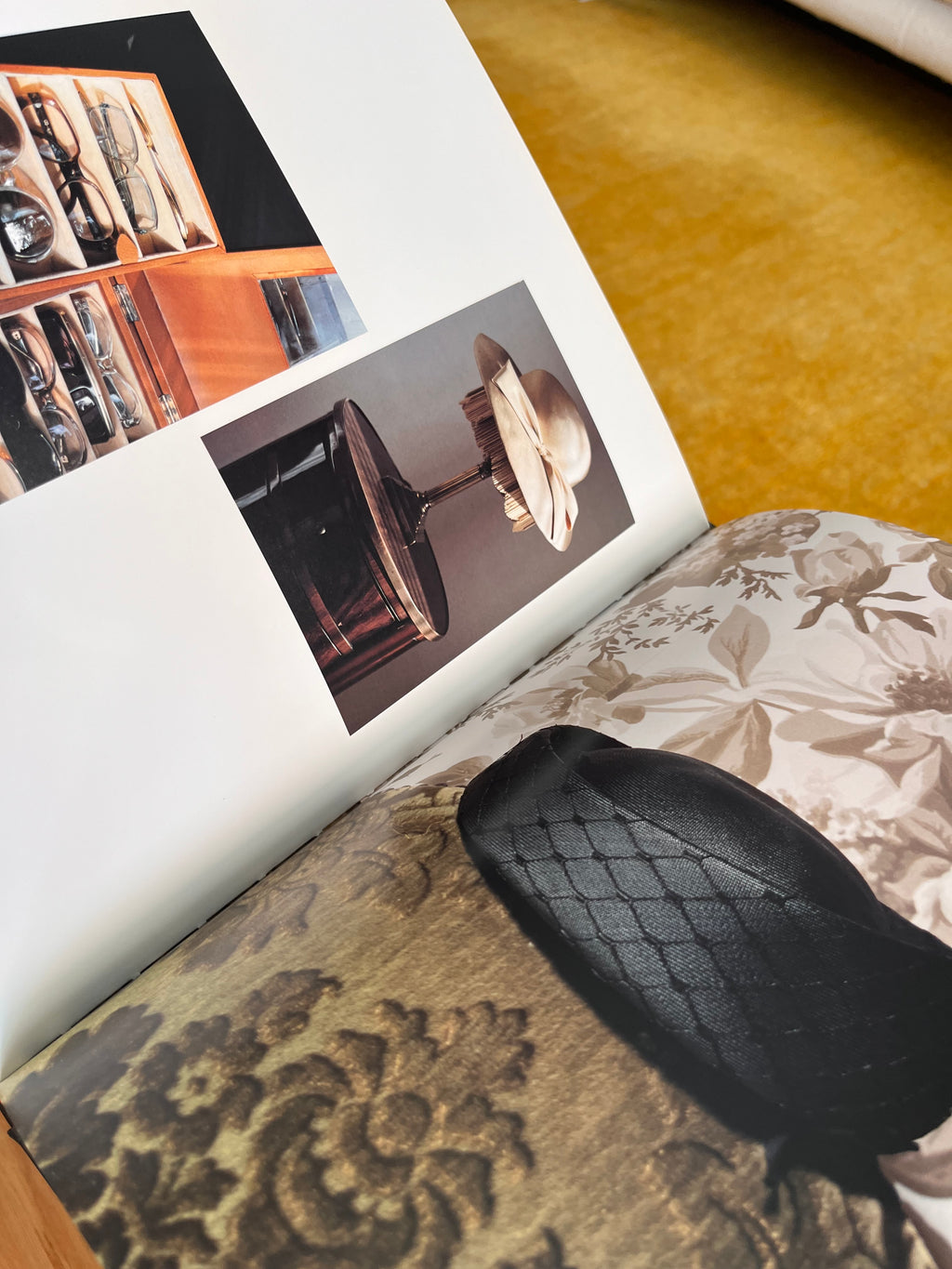 Book 'The Years of Grace Kelly, Princess of Monaco'